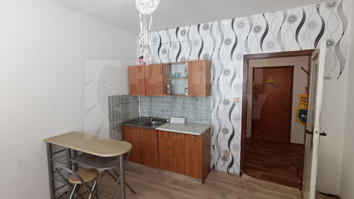 Predaj garsónka , Levice , 20 m2 , znížená cena