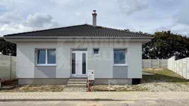 Novostavba 3 izb. rodinného domu v blízkosti centra mesta – je možné ho upraviť na 4 izb.