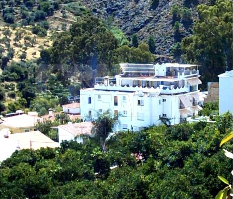 Hostel s 25 spálňami v Tolox, len 35km od Marbella, Šanielsko