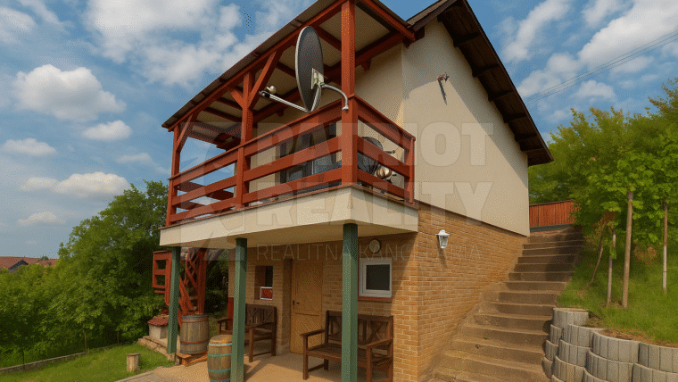 Jedinečná ponuka: viničný dom s modernou pivnicou a rozľahlou vinicou v Hronskom Beňadiku.