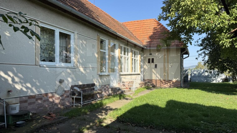 VÝHODNÁ PONUKA! Rodinný dom so slnečným pozemkom v Podlužanoch