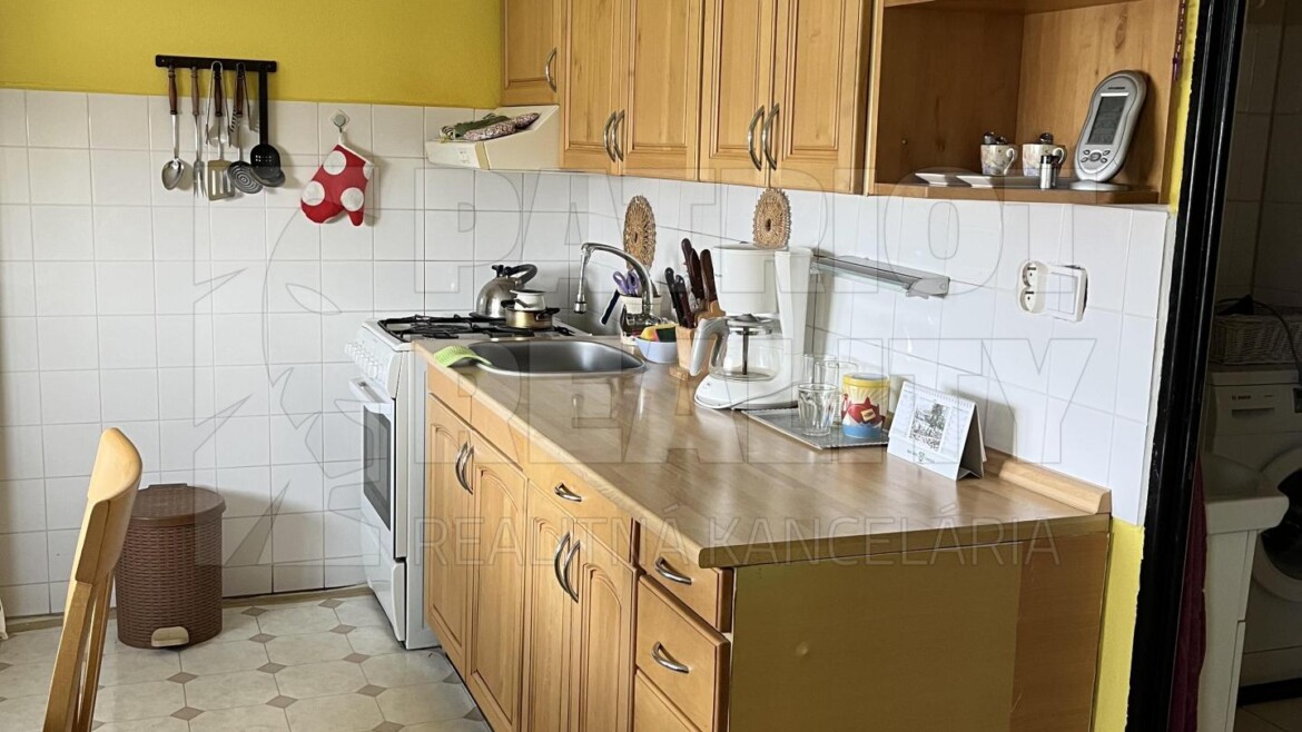Predaj 4 izbový byt ,Nové Zámky , 82 m2