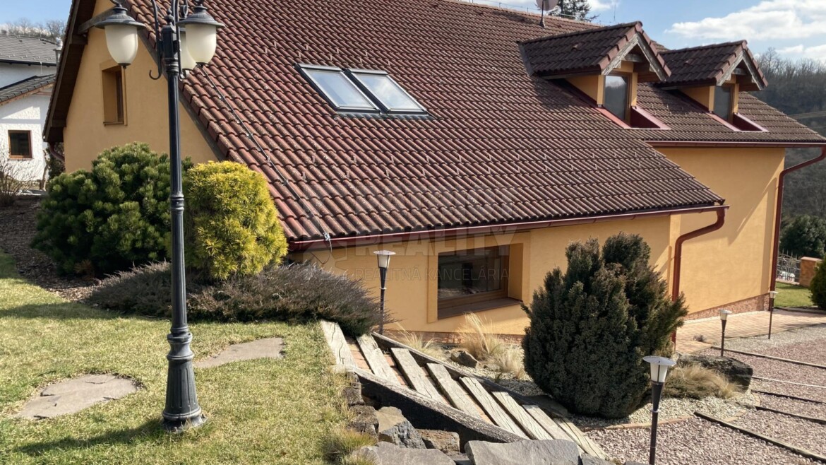 Predaj rodinný dom Levice Horša