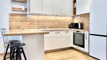 Moderný 1 izbový byt s dvoj-balkónom v Rezidencii Kyjevská