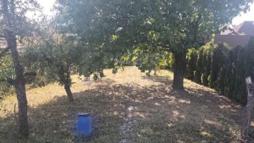 Pozemok na predaj v širšom centre mesta.